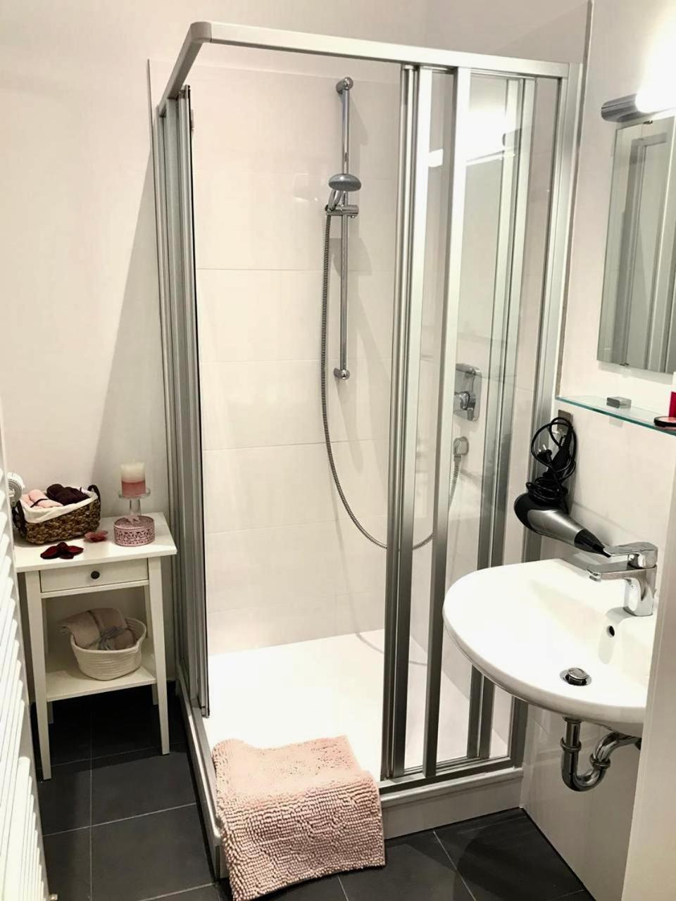 Golden Gapa Central Family Apartment 28 การ์มิช-พาร์เทนเคียร์เชน ภายนอก รูปภาพ