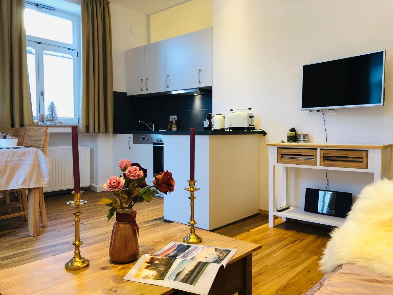 Golden Gapa Central Family Apartment 28 การ์มิช-พาร์เทนเคียร์เชน ภายนอก รูปภาพ